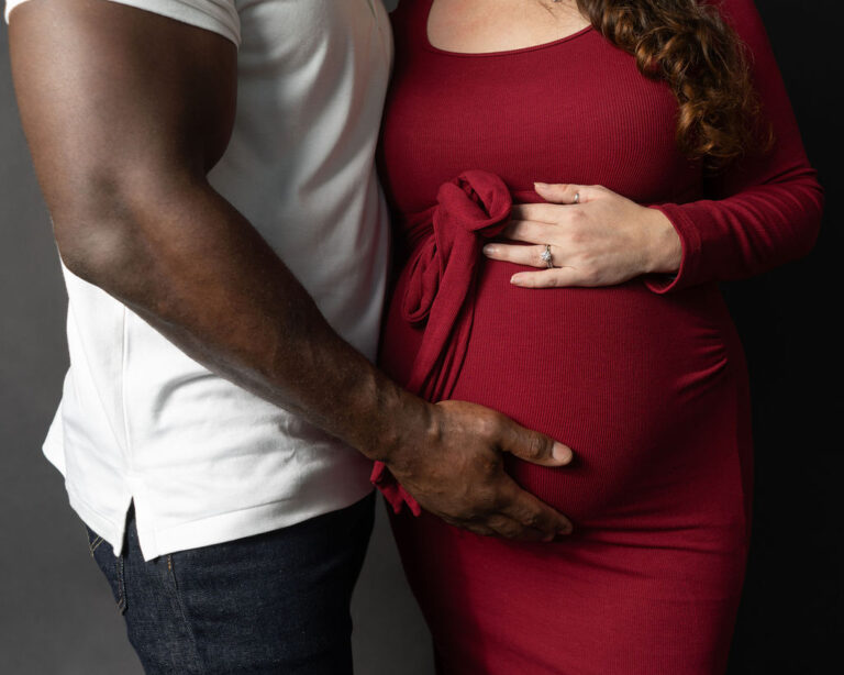 Capturing Love: Why You Should Take Couples Maternity Photos